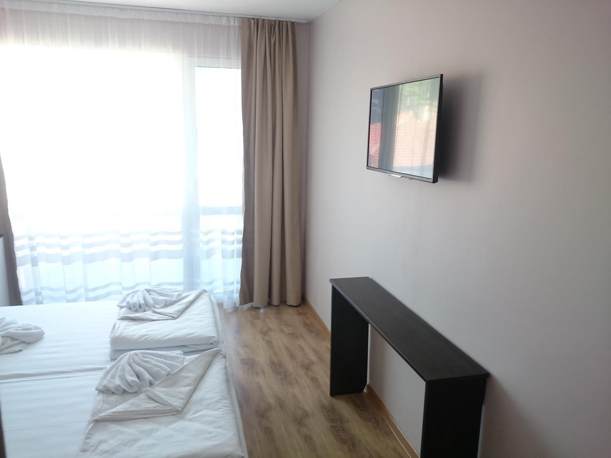 Hotel Kremikovci Kiten  Buitenkant foto